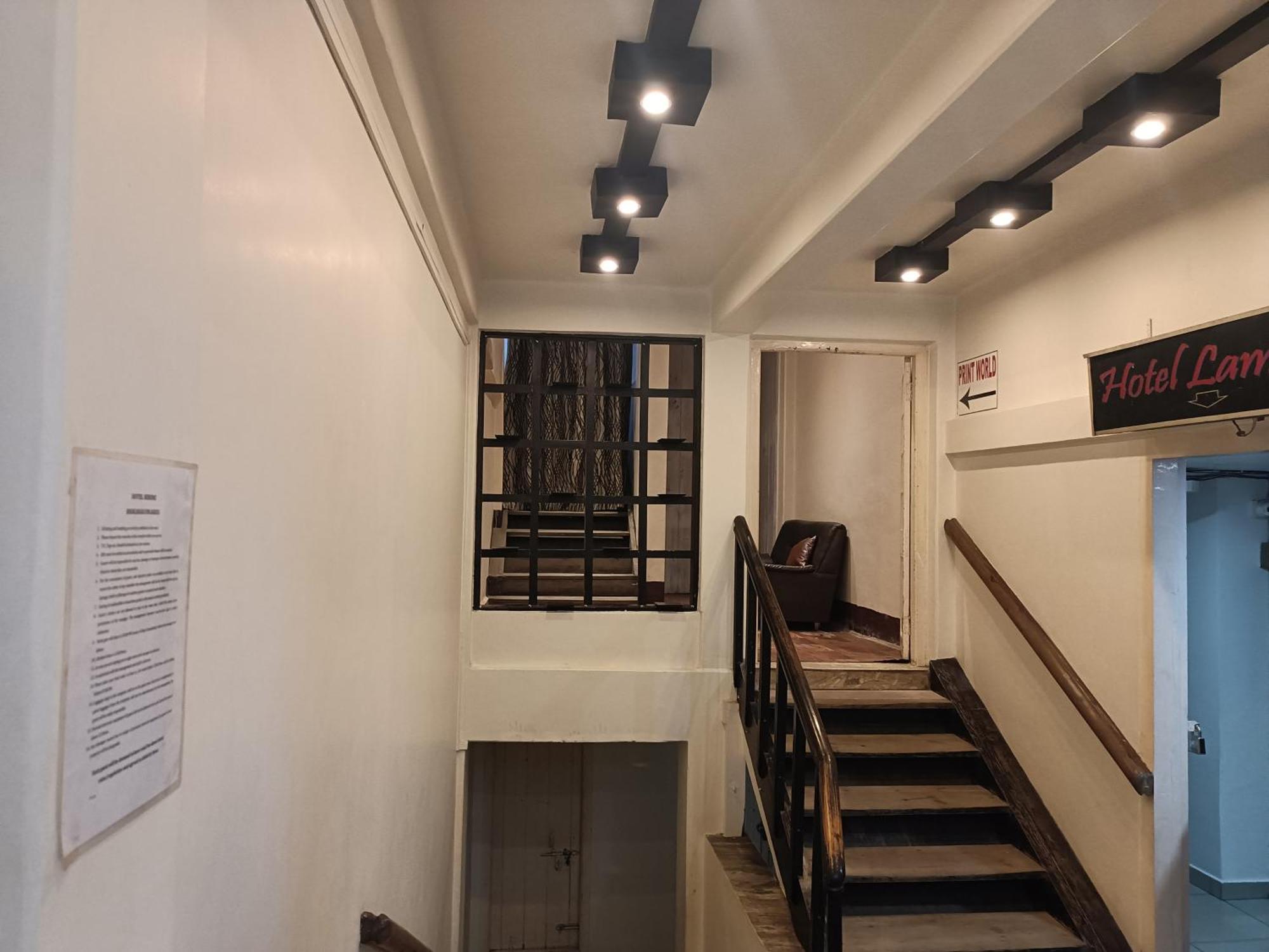 Hotel Serene Шиллонг Экстерьер фото